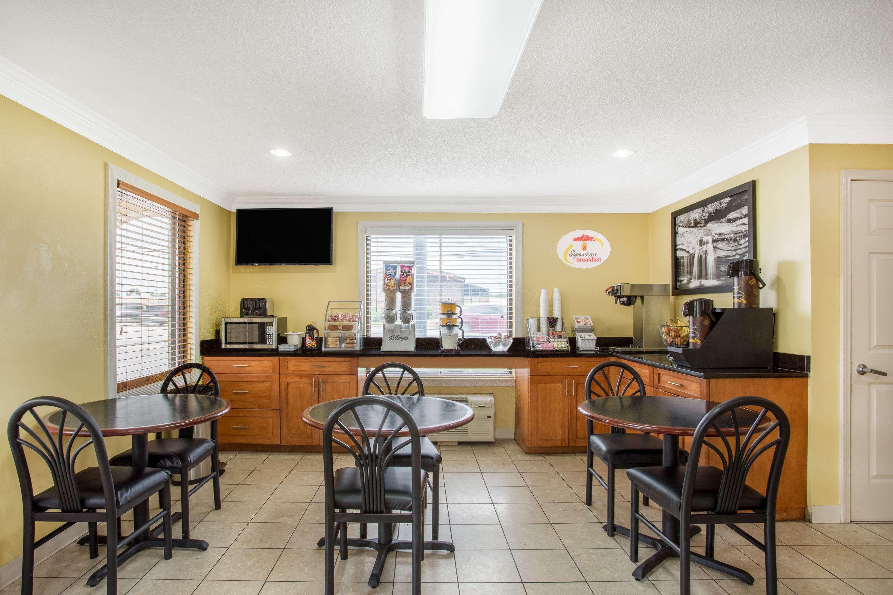 Motel Super 8 By Wyndham